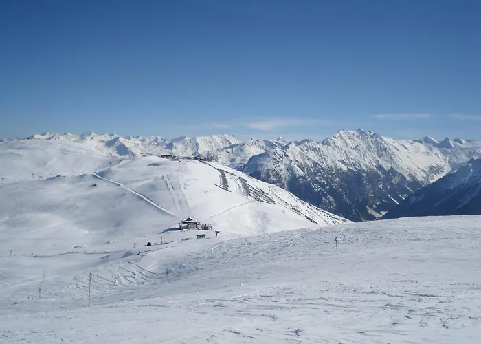 Golf & Ski Chalet